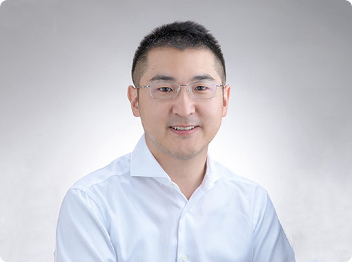 院長 松浦 東吾